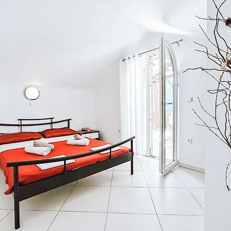 Apartment Mirjana-2 By Interhome