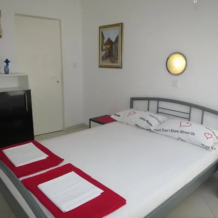Apartment Mirjana - Nin451 By Interhome