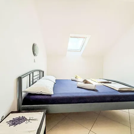 Mirjana-2 By Interhome * Vrsi