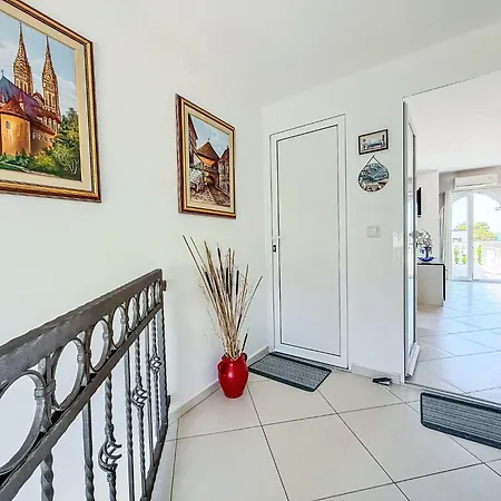 Mirjana-2 By Interhome Apartament