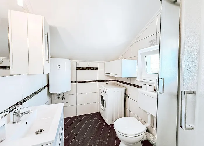 Apartment Mirjana-2 By Interhome Vrsi